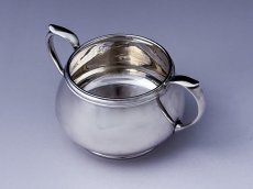 画像8: アンティークシルバー、アンティーク銀器　純銀製(925)1914,1936,1939年　バーナード制作　鏡面が美しいバチェラーティーセット (8)