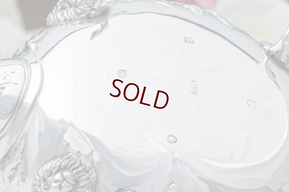 画像11: アンティークシルバー、アンティーク銀器、純銀製（925）1853年 ロココスタイル 薔薇、お花、エンジェルの彫刻　バチェラーサイズ　ティーポット (11)