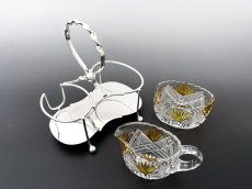 画像3: アンティークシルバー、アンティーク銀器、ストロベリー＆クリーム用　シルバープレートスタンド付き　グラス製ハンドカット＆ハンドペイント　クリームジャグ&シュガーポットセット (3)