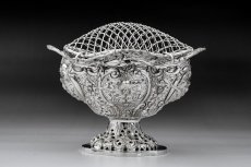 画像10: アンティークシルバー、アンティーク銀器、純銀製（925）1892年 ヴィクトリアンロココ彫刻と透かし細工 グラスとグリル付きローズボウル (10)