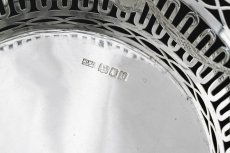 画像7: アンティークシルバー、アンティーク銀器、純銀(925) 1917年 マッピン＆ウェッブ ガーランド装飾 透かし細工 ブレッドバスケット (7)