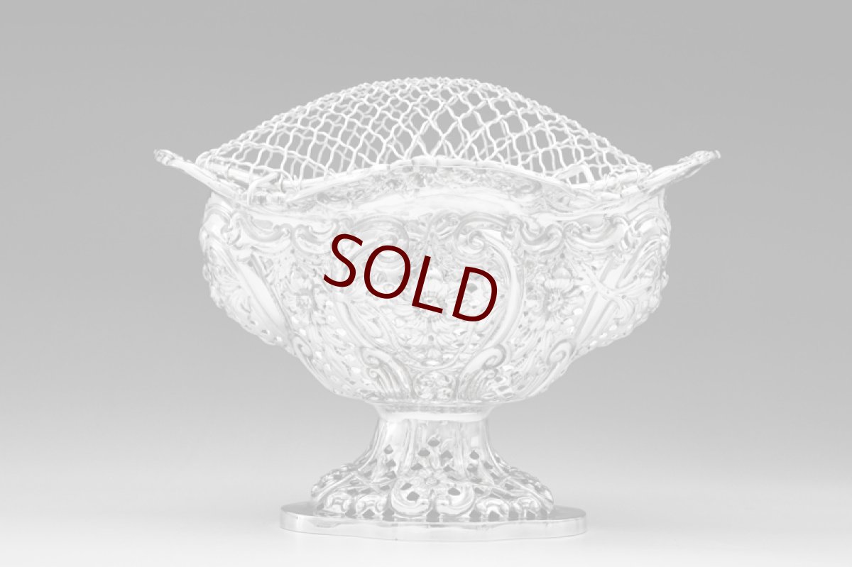 画像1: アンティークシルバー、アンティーク銀器、純銀製（925）1892年 ヴィクトリアンロココ彫刻と透かし細工 グラスとグリル付きローズボウル (1)