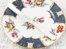 画像5: アンティークシルバー、アンティーク銀器、純銀製（925）1912年　白蝶貝ハンドル　スクロールの手彫り彫刻　ティーナイフ4本セット (5)