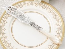 画像5: アンティークシルバー、アンティーク銀器、純銀製（925）1878年　白蝶貝ハンドル　スクロールの透かし細工　フィッシュサーバーセット (5)