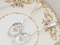 画像2: アンティークシルバー、アンティーク銀器、純銀製(925)　スクロールと花の装飾　ジャムスプーン　ペアセット (2)