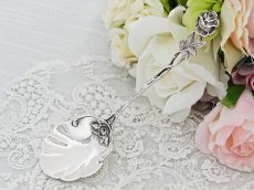 画像1: アンティークシルバー、アンティーク銀器、純銀製(800)  ドイツ製 c.1900 ヒルデスハイムローズ　クリームスプーン (1)