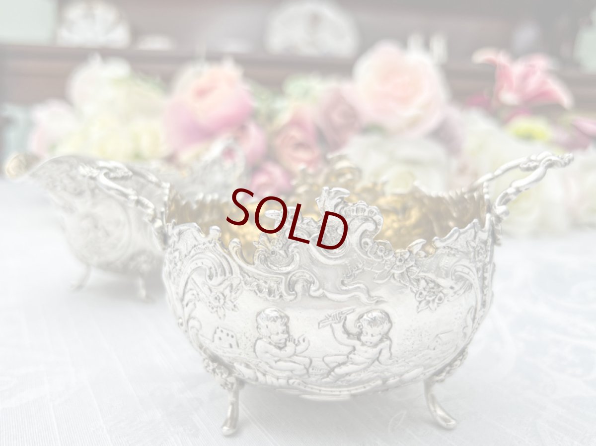 画像11: アンティーク銀器、アンティークシルバー、純銀製(800) ドイツ製　1900年前後 ロココスタイル　エンジェルの彫刻　クリームジャグ＆シュガーポットセット (11)