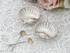 画像3: アンティークシルバー、アンティーク銀器、純銀製（925）1903年制作 かわいらしいシェル型　ソルト＆ペッパーディッシュセット (3)