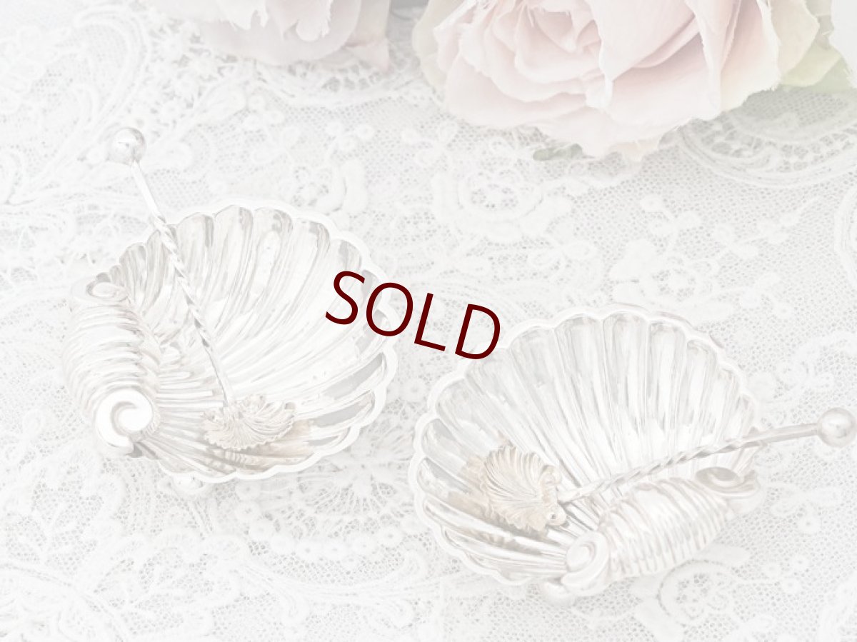 画像4: アンティークシルバー、アンティーク銀器、純銀製（925）1903年制作 かわいらしいシェル型　ソルト＆ペッパーディッシュセット (4)