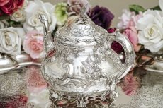 画像7: アンティークシルバー、アンティーク銀器、純銀製(925) 1869年 Martin, Hall 製作 特級 ヴィクトリアンロココ /ルイスタイル ティー＆コーヒーセット (7)