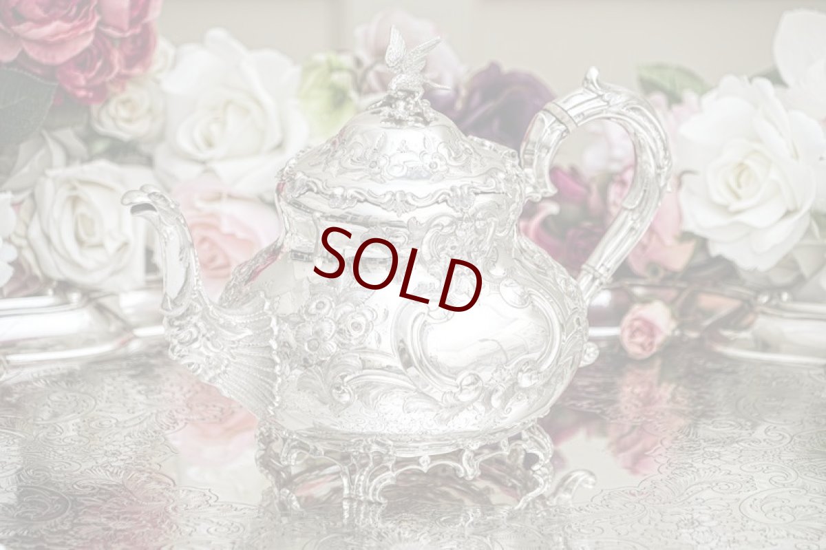 画像4: アンティークシルバー、アンティーク銀器、純銀製(925) 1869年 Martin, Hall 製作 特級 ヴィクトリアンロココ /ルイスタイル ティー＆コーヒーセット (4)