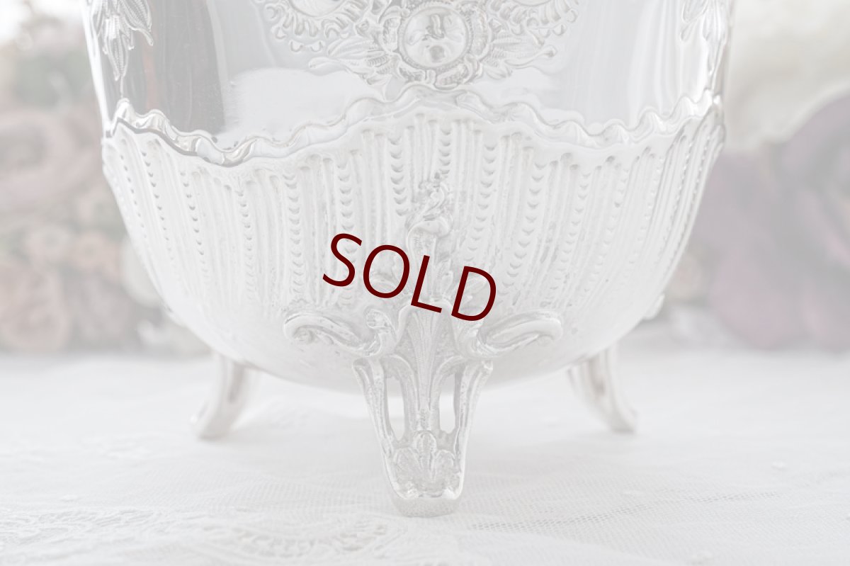 画像6: アンティークシルバー、アンティーク銀器、シルバープレート製 ヴィクトリア時代後期 マッピン＆ウェッブ レア薔薇お花とスクロールの打ち出し彫刻 ビスケットボックス (6)