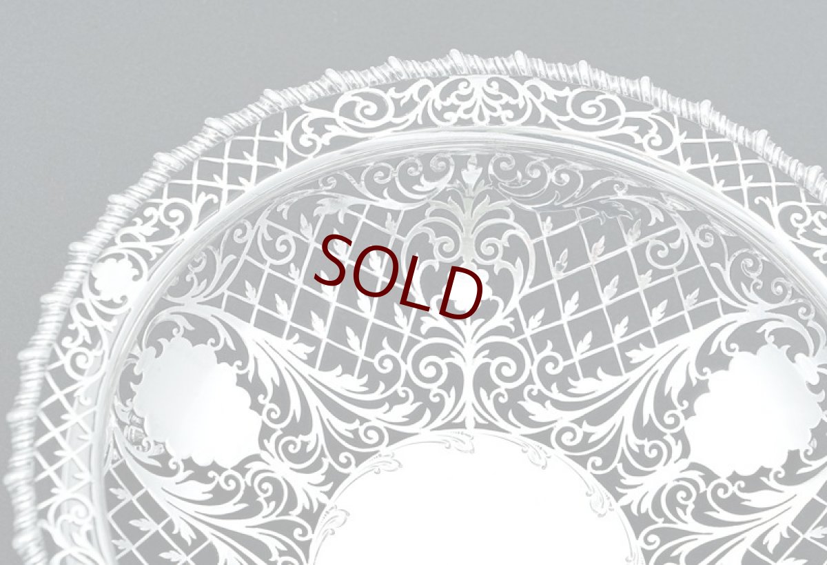 画像5: アンティークシルバー、アンティーク銀器　純銀製（925）1908年　特級　繊細なスクロール透かし細工が見事なフルーツ/ブレッドバスケット (5)