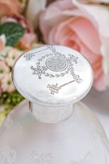 画像6: アンティークシルバー、アンティーク銀器、 純銀製(925) 1906年　リボンガーランド装飾が美しいガラス　パフュームボトル  (6)