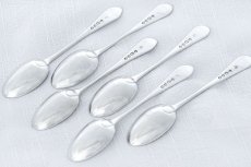 画像4: アンティークシルバー、アンティーク銀器  純銀製（925）1887年  ブライトカット 可愛らしい花の彫刻 ティースプーン6本セット  (4)