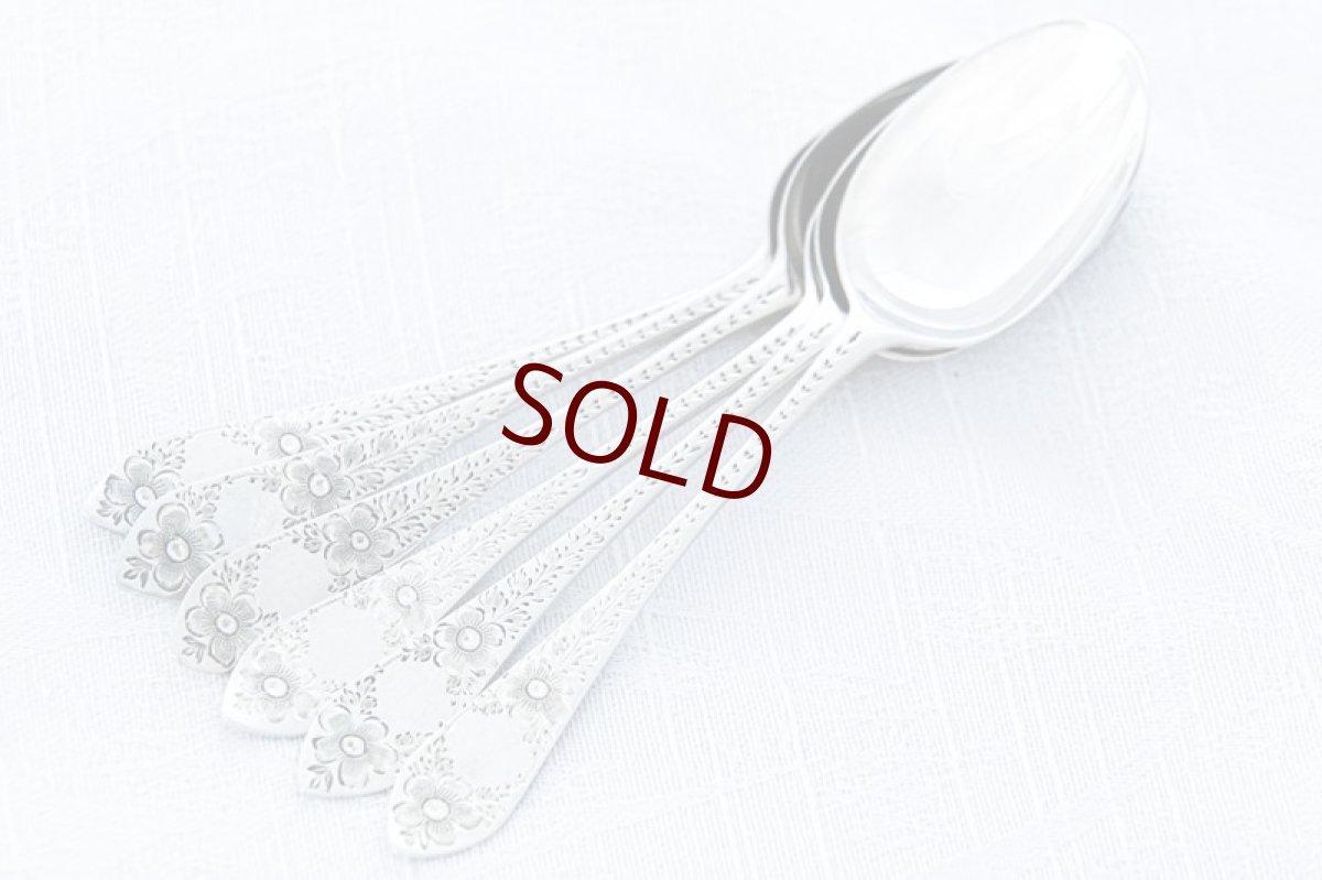 画像6: アンティークシルバー、アンティーク銀器  純銀製（925）1887年  ブライトカット 可愛らしい花の彫刻 ティースプーン6本セット  (6)