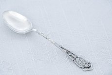 画像3: アンティークシルバー 純銀製（925）1912年 透かしとねじりハンドル ティースプーン 6本 セット  (3)