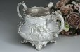 画像13: アンティークシルバー、アンティーク銀器、純銀製(925) 1855年 ロココスタイル 特級　薔薇、お花とスクロールの見事な打ち出し彫刻 ティー&コーヒーセット