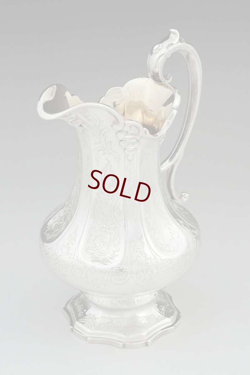 画像12: アンティークシルバー、アンティーク銀器、純銀製(925) 1845年 バーナード 特級 スクロールとお花のエングレービング　ティー&コーヒー４点セット (12)