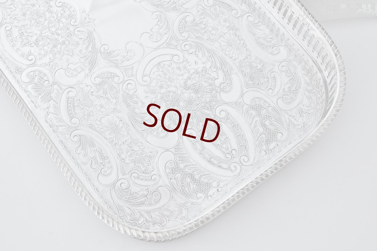 画像2: ヴィンテージシルバー　シルバープレート製　マッピン＆ウェッブ　ギャラリートレイ (2)