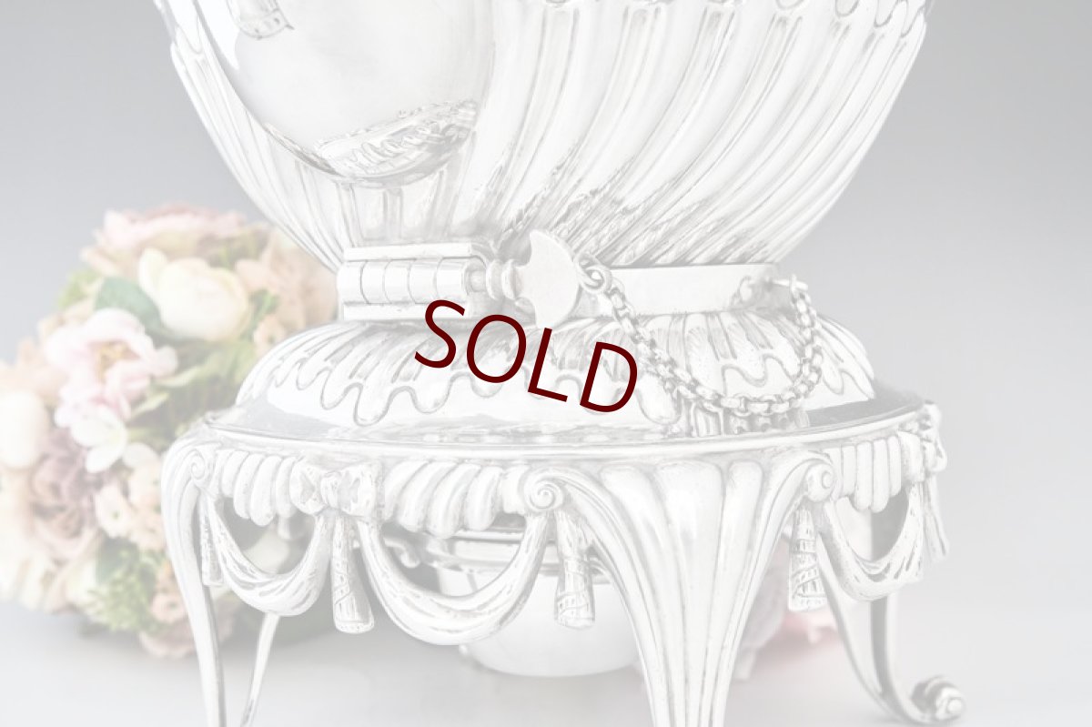 画像5: アンティークシルバー, シルバープレート製 ヴィクトリア時代後期 マッピン＆ウェッブ リボンガーランド ティーケトル＆スタンド (5)