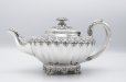 画像3: アンティークシルバー、アンティーク銀器、純銀製(925) 特級 1831/1832年 ジョージアン アカンサス装飾 貴族のティー&コーヒー4点セット