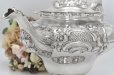 画像4: アンティークシルバー、アンティーク銀器、純銀製(925) 1842年  ヴィクトリア時代初期 可愛らしい花の摘み ロココ調 お花とスクロール装飾 ティー 3点セット