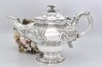 画像7: アンティークシルバー、アンティーク銀器、純銀製(925) 1842年  ヴィクトリア時代初期 可愛らしい花の摘み ロココ調 お花とスクロール装飾 ティー 3点セット