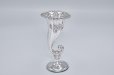 画像3: アンティークシルバー、アンティーク銀器、純銀製(925) 1909年 お花の打ち出し エレガントなシェイプの一輪挿し ペアセット (3)