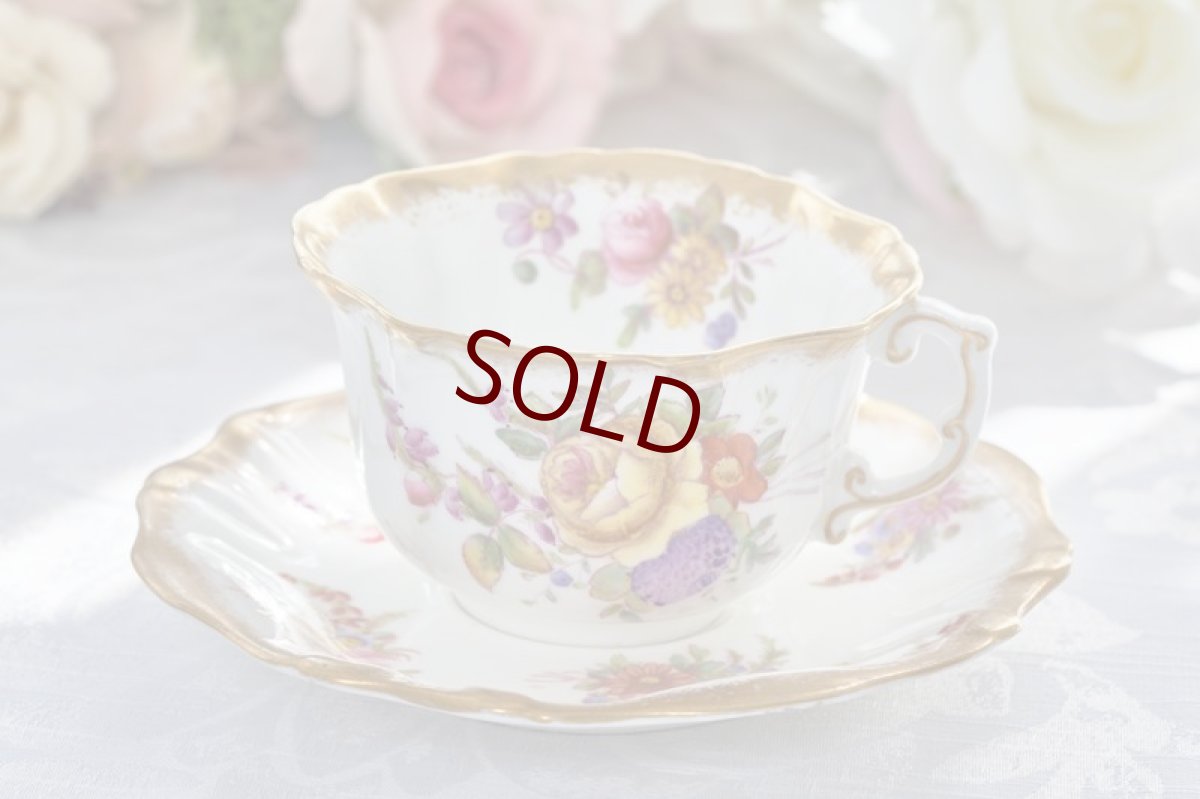 画像4: アンティーク陶磁器 ハマースレイ　ドレスデンスプレイズ　トリオセット　美しいハンドペイント　金彩とフローラルブーケ (4)