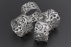 画像3: アンティークシルバー 、アンティーク銀器、純銀製(925) 1926年　流れるような透かし細工が美しい ナプキンリング4組セット (3)