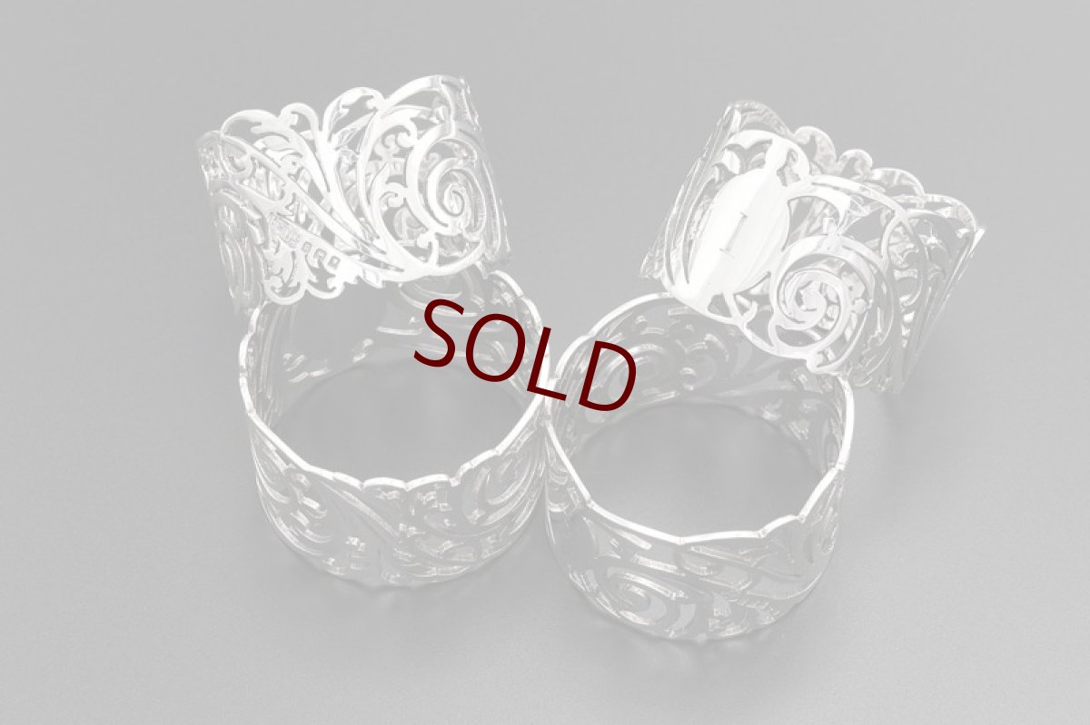 画像4: アンティークシルバー 、アンティーク銀器、純銀製(925) 1926年　流れるような透かし細工が美しい ナプキンリング4組セット (4)