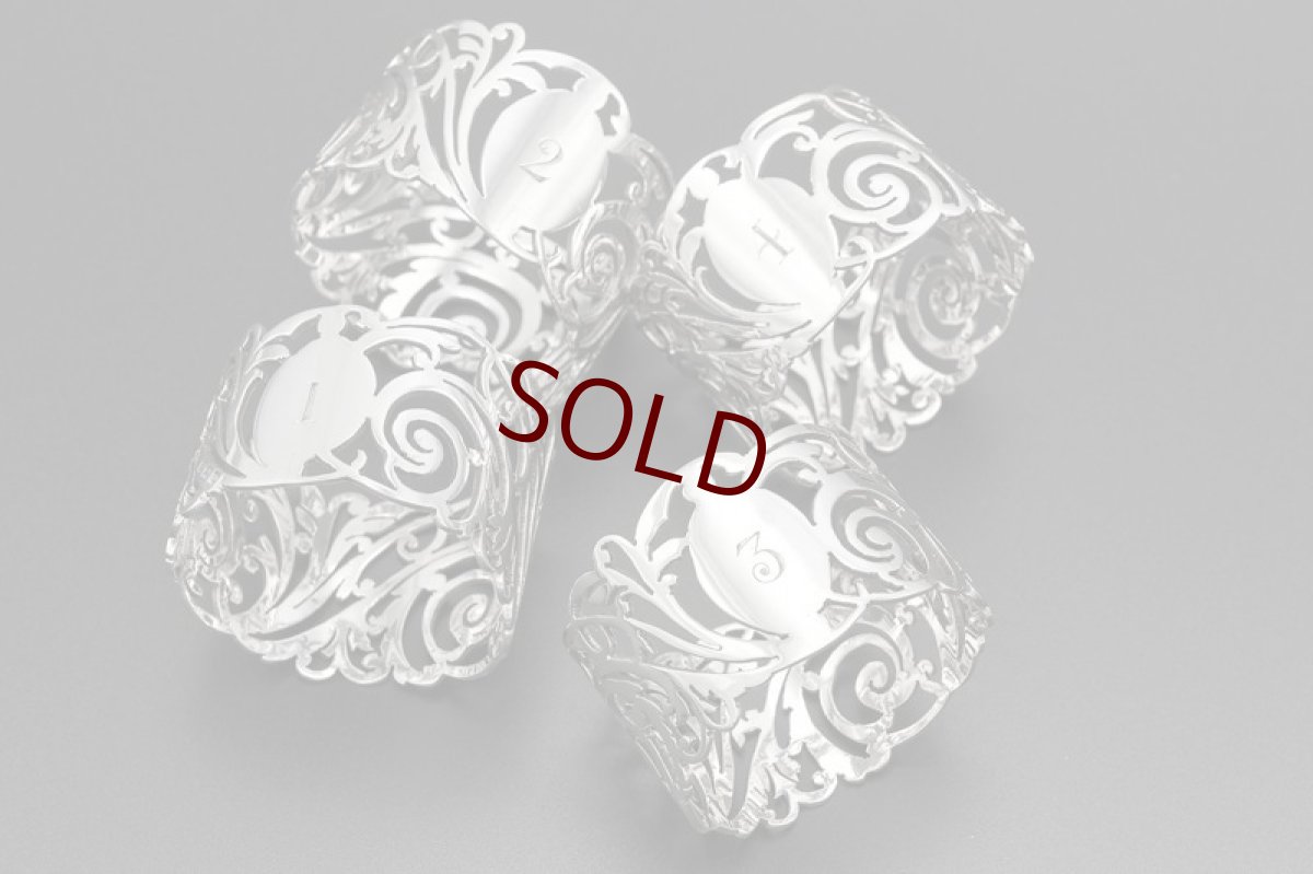 画像2: アンティークシルバー 、アンティーク銀器、純銀製(925) 1926年　流れるような透かし細工が美しい ナプキンリング4組セット (2)