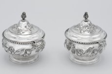 画像4: アンティークシルバー、アンティーク銀器、純銀製（925）1909年 ペア　小鳥とお花 ジャポニズム風 ハンドカット透かし細工ポプリポットセット (4)