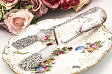 画像2: アンティークシルバー、アンティーク銀器、純銀製(925) 1910年繊細な透かし細工　クイーンズパターンハンドル　サービングトング (2)