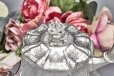 画像5: アンティークシルバー、アンティーク銀器、ヴィクトリア時代後期 スクロールの透かしの摘み お花、葉模様の彫刻 シルバープレート ティーポット