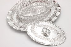 画像3: アンティークシルバー アンティーク銀器 シルバープレート製  c.1890 葉模様の装飾　蓋付きハンドカットクリスタルグラス　バターディッシュ (3)