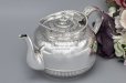 画像3: アンティークシルバー、アンティーク銀器　純銀製(925)1868年 アカンサス、ケルティック紋様　鏡面の美しいバチェラー/ブレックファースト ティー＆コーヒーセット　　