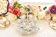 画像1: アンティークシルバー、アンティーク銀器、シルバープレート製　美総透かし細工のエッグクリュエット＆スプーンセット (1)