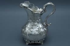 画像12: アンティークシルバー、アンティーク銀器　シルバープレート製　ヴィクトリア時代後期　ハンドチェイシング　ルイスタイル　ティー3点セット (12)