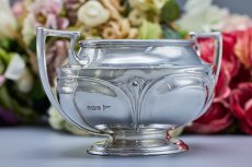 画像9: アンティークシルバー、アンティーク銀器 純銀製(925) 1912年 Walker & Hall アールヌーボー バチェラーサイズ ティーセット (9)