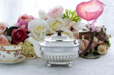 画像1: アンティークシルバー、アンティーク銀器、純銀製(925)ジョージ3世 1808年　ハーフフリューテッドティーポット (1)