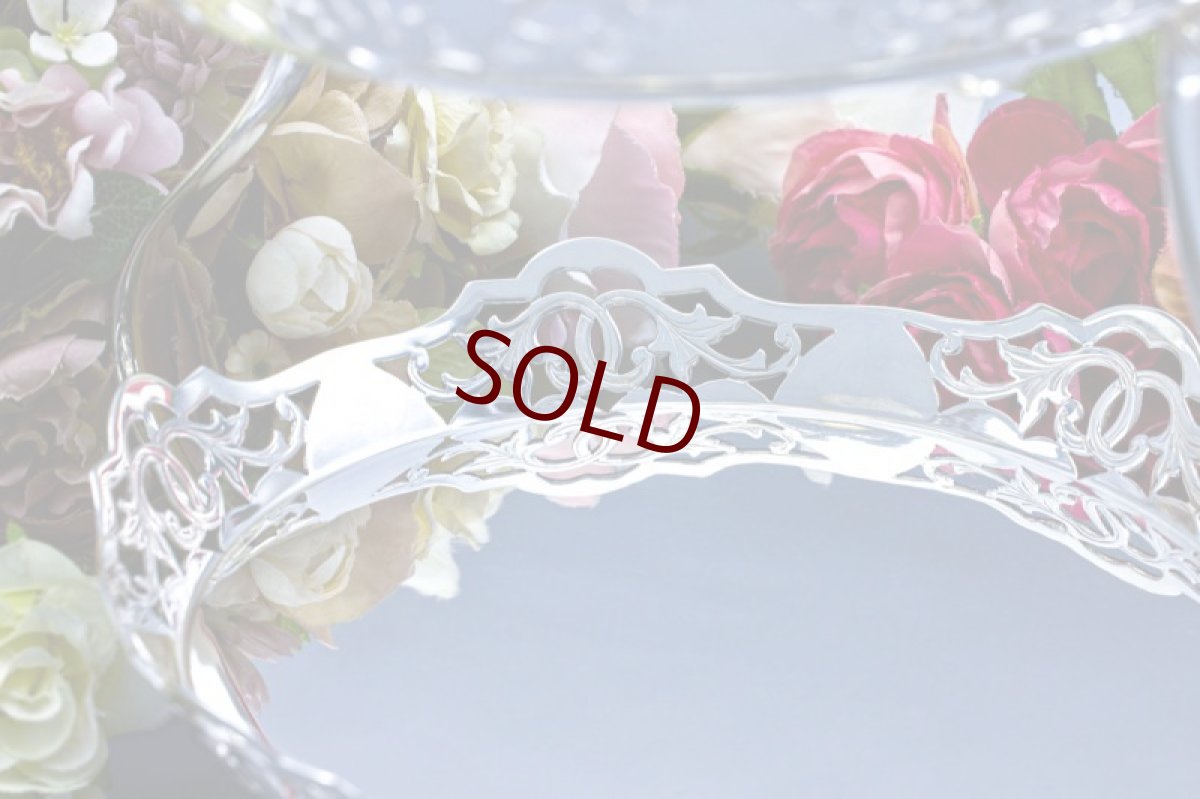 画像6: アンティークシルバー、アンティーク銀器、シルバープレート製 優美な透かし細工プレート 三段 アフタヌーンティー ケーキスタンド (6)