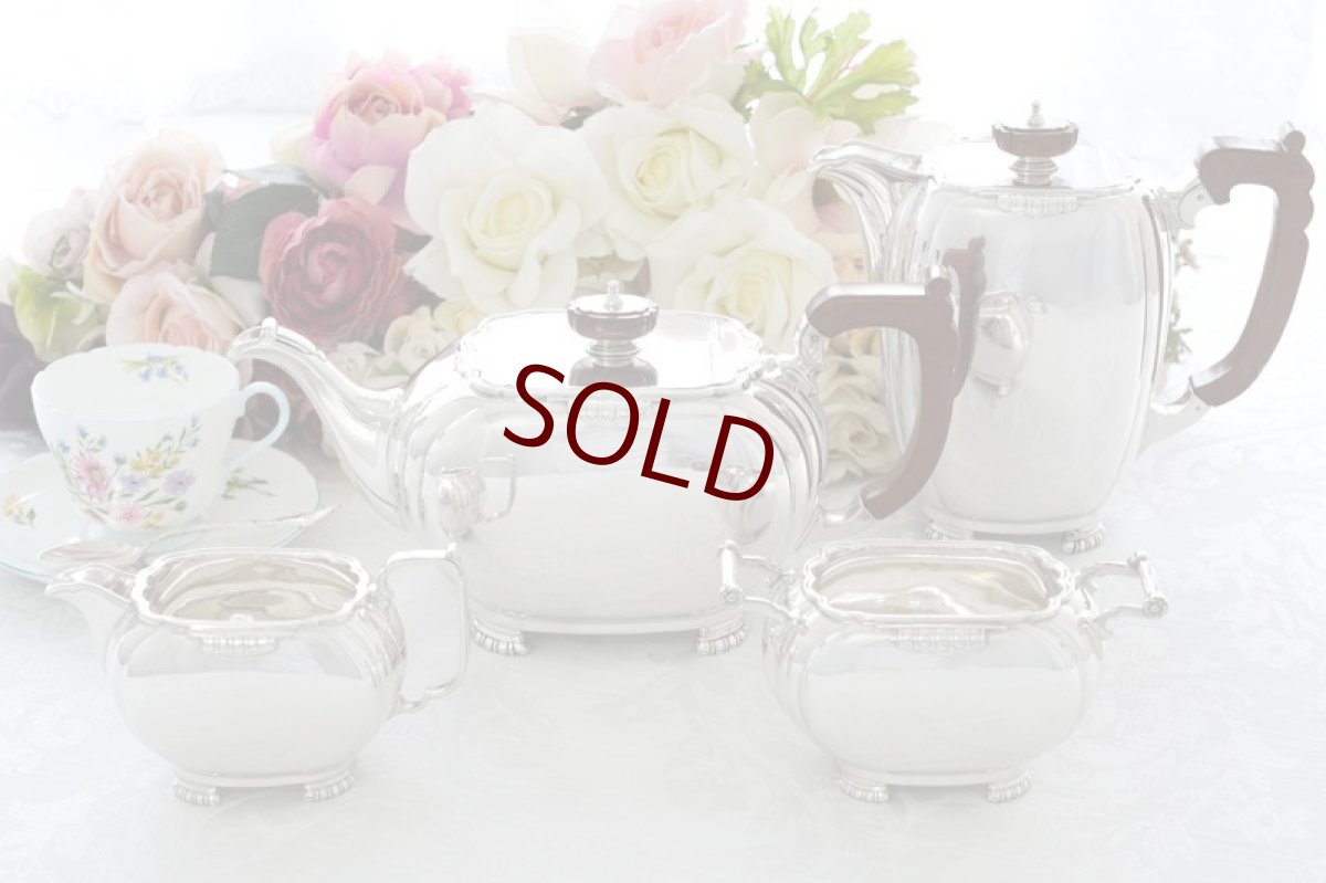 画像1: ヴィンテージ　純銀製(925) 1960/1961年 マッピン＆ウェッブ　アールデコスタイル ティー＆コーヒーセット　　 (1)