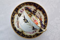 画像4: アンティーク陶磁器 c.1860 　ダービー　ロイヤルブルー、金彩、薔薇と小鳥のカップ＆ソーサー (4)