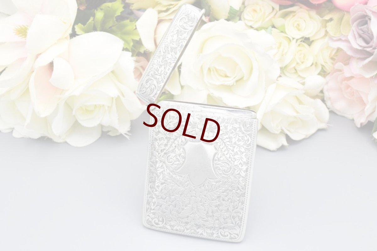 画像6: アンティークシルバー、アンティーク銀器 純銀製（925）1904年　お花、葉模様、スクロールの手彫りエングレービング彫刻　カードケース (6)