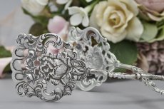 画像5: アンティークシルバー、アンティーク銀器、純銀(835) ドイツ製透かし細工　薔薇のケーキトング (5)