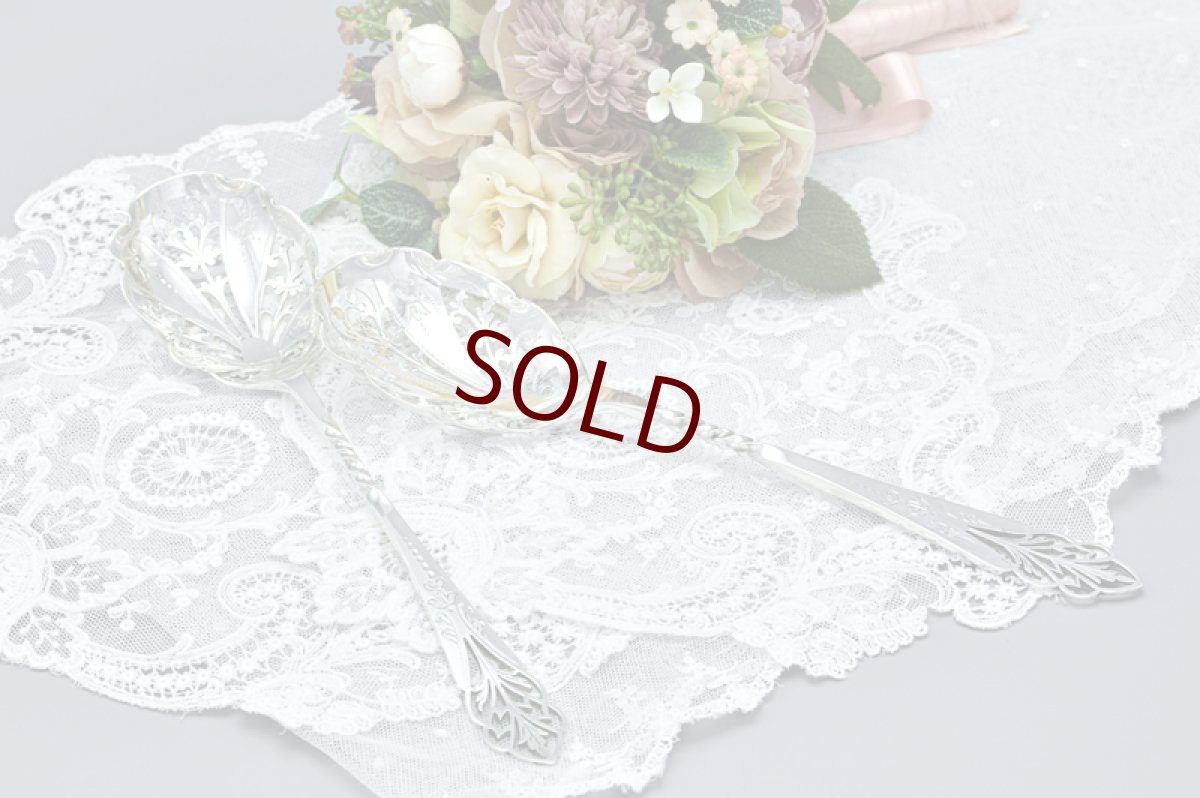 画像1: アンティークシルバー、アンティーク銀器、純銀製(925)　繊細な葉模様の透かし細工が美しいフルーツ/ベリースプーンセット　 (1)