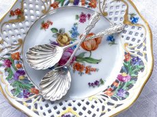 画像3: アンティークシルバー、アンティーク銀器  純銀製（925）1924年 ロココ調　貝のボウルジャムスプーン２本 セット  (3)