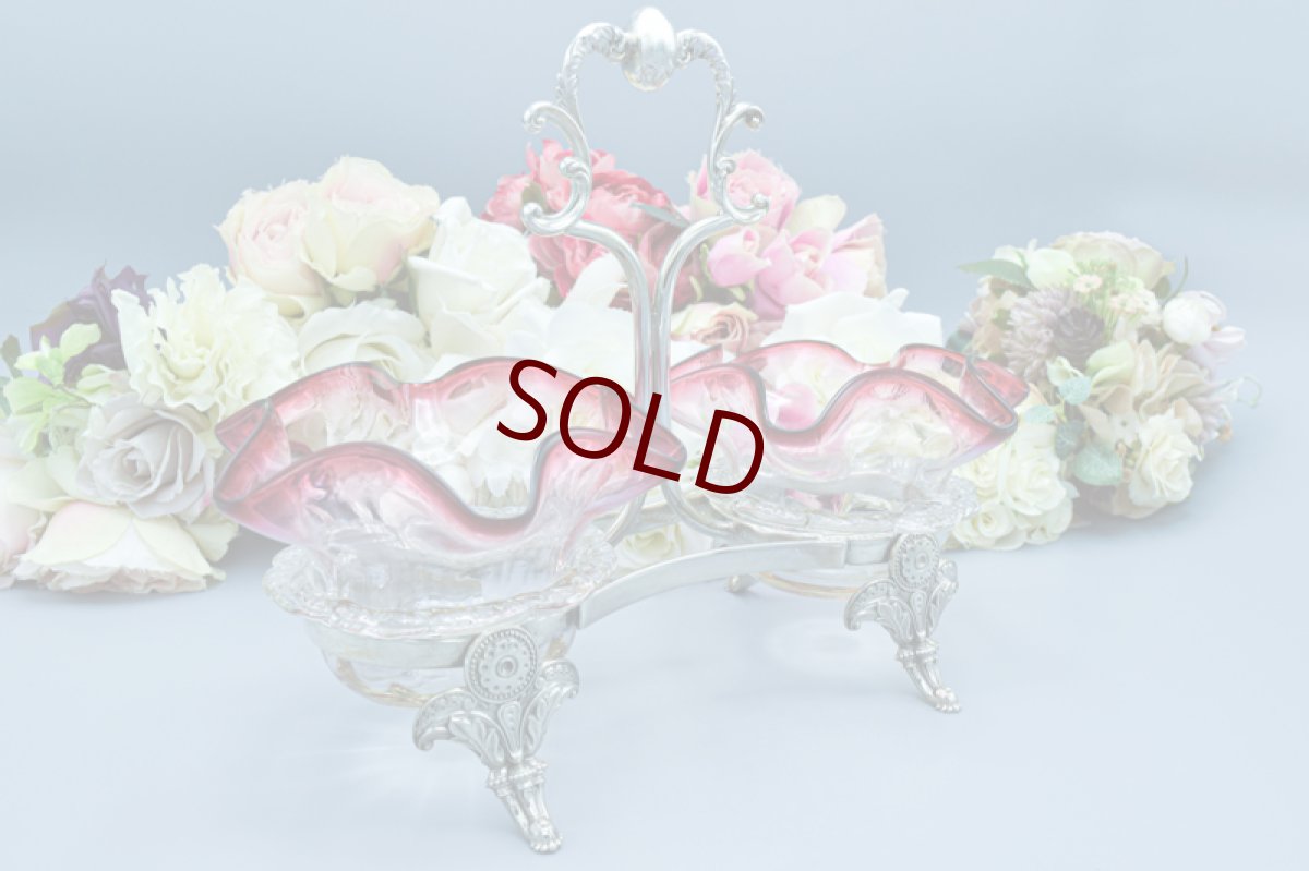 画像2: アンティークシルバー、アンティーク銀器、シルバープレート　花びらのような美しいグラデーションクランベリーグラス　ダブルジャムディッシュ (2)